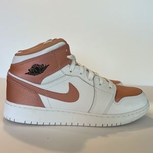 Nike Jordan Mid Coral/Chrome-Light Whistle